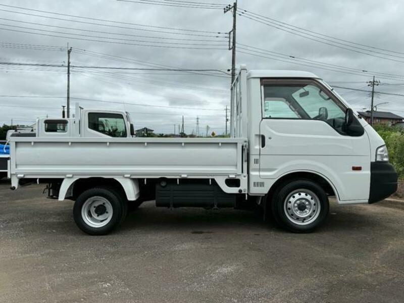 BONGO TRUCK
