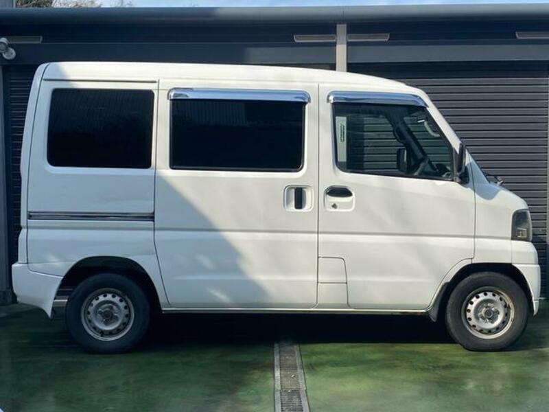 MINICAB VAN