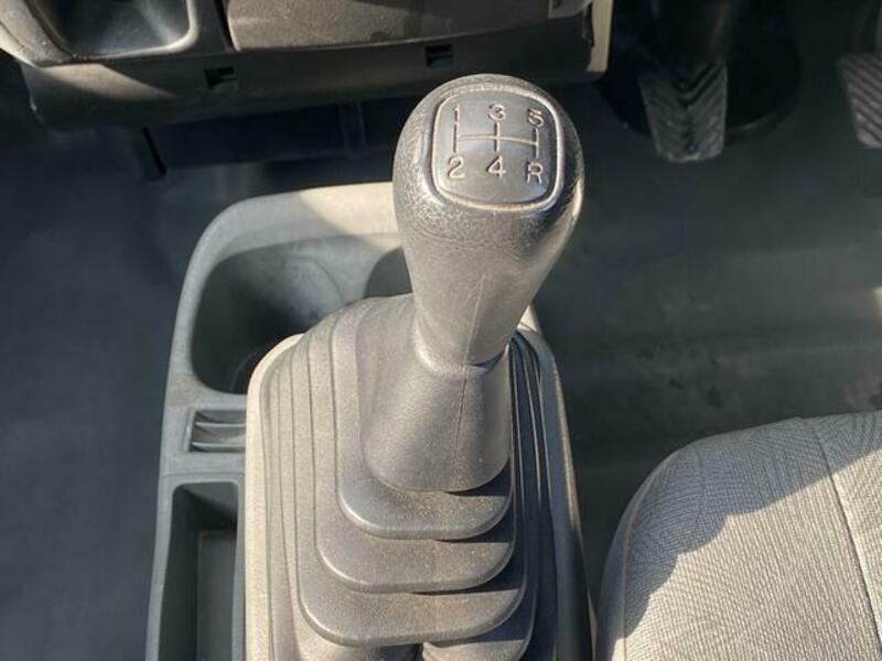 MINICAB VAN