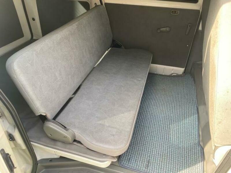 MINICAB VAN