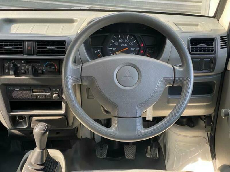 MINICAB VAN