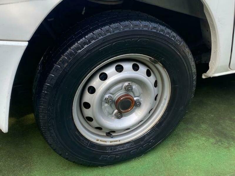 MINICAB VAN