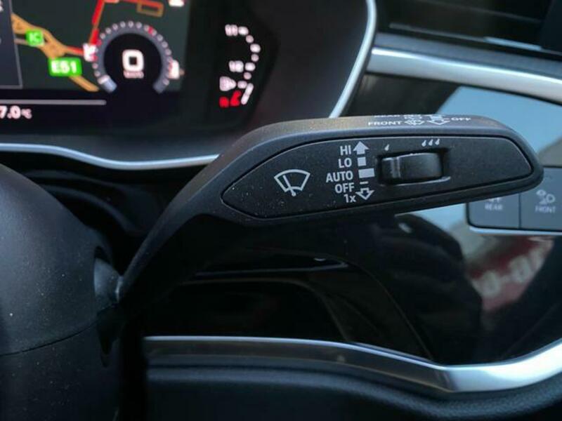 Q3