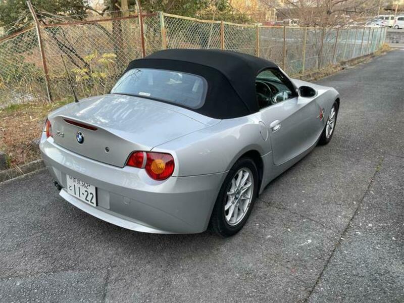 Z4