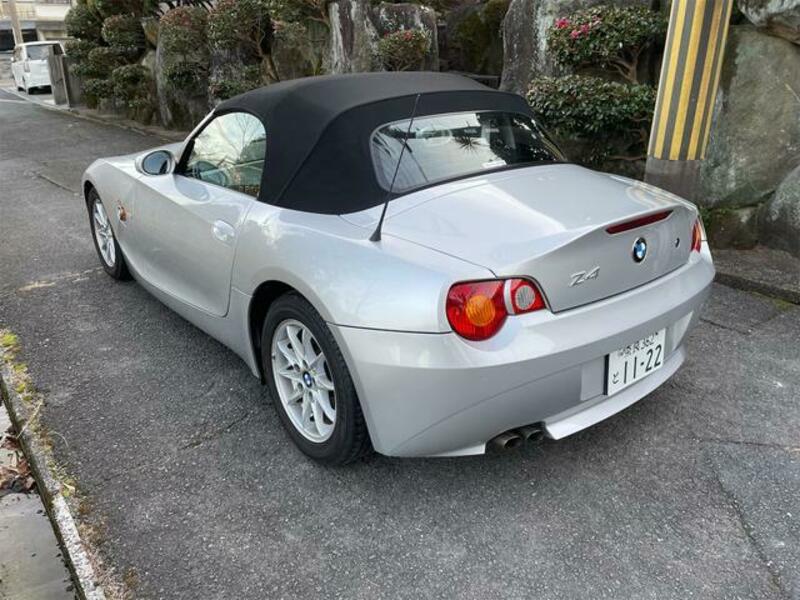 Z4