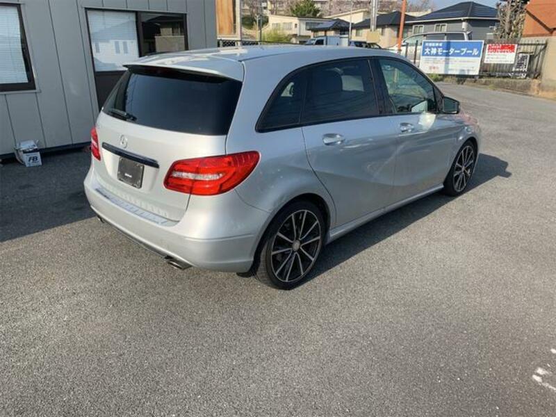B-CLASS