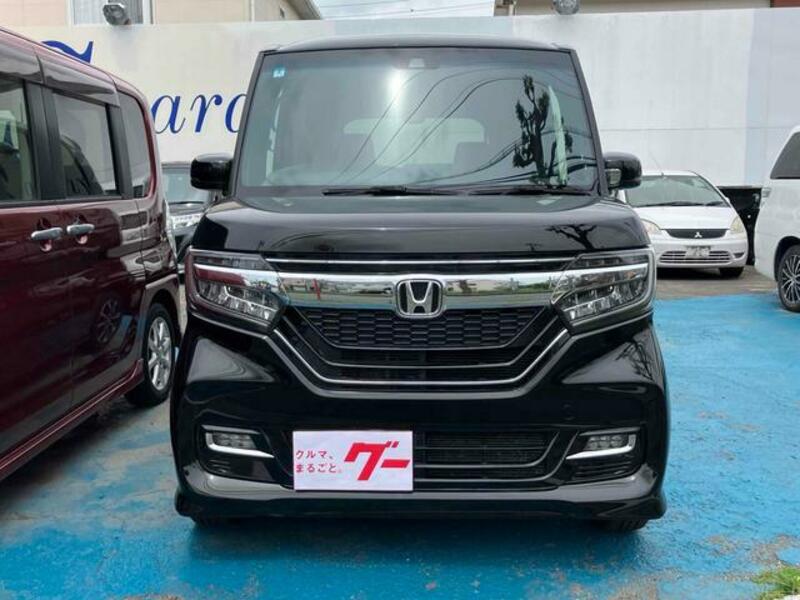 N BOX CUSTOM