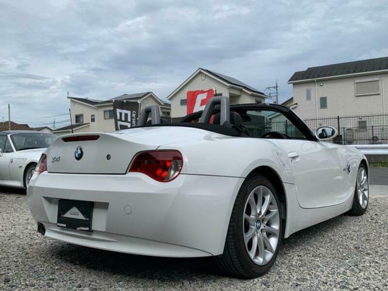 Z4