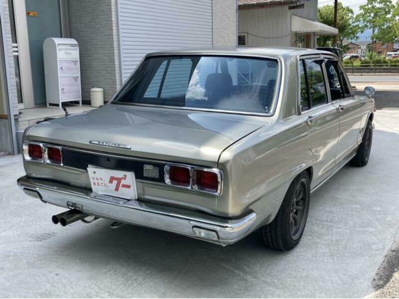 SKYLINE