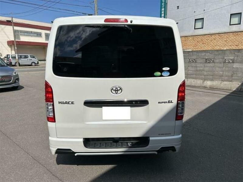 HIACE VAN