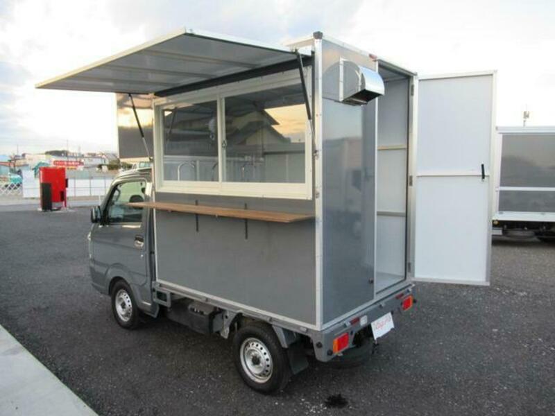 CARRY TRUCK
