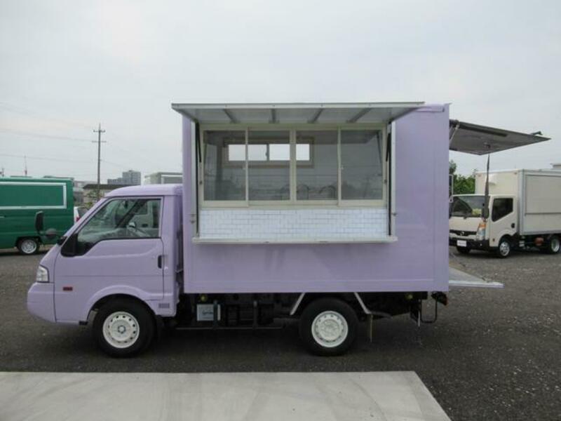 BONGO TRUCK
