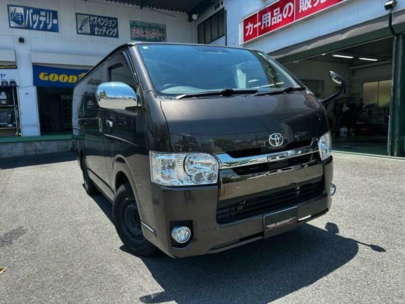 HIACE VAN