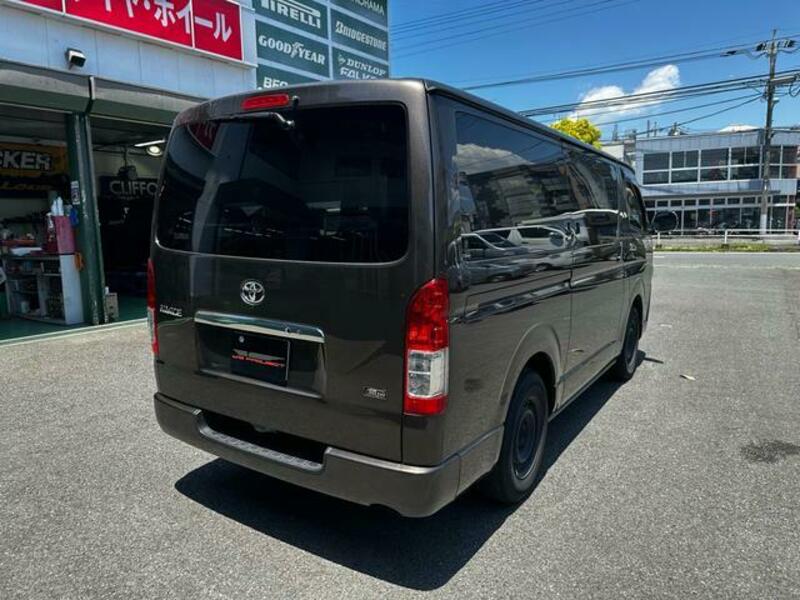 HIACE VAN