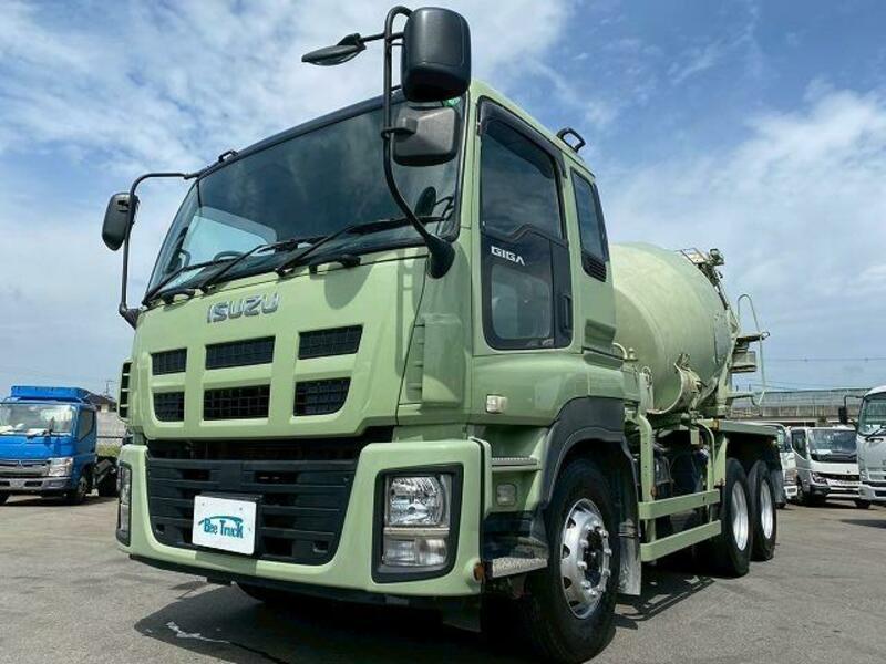 ISUZU GIGA