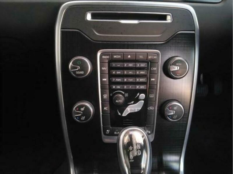 V70