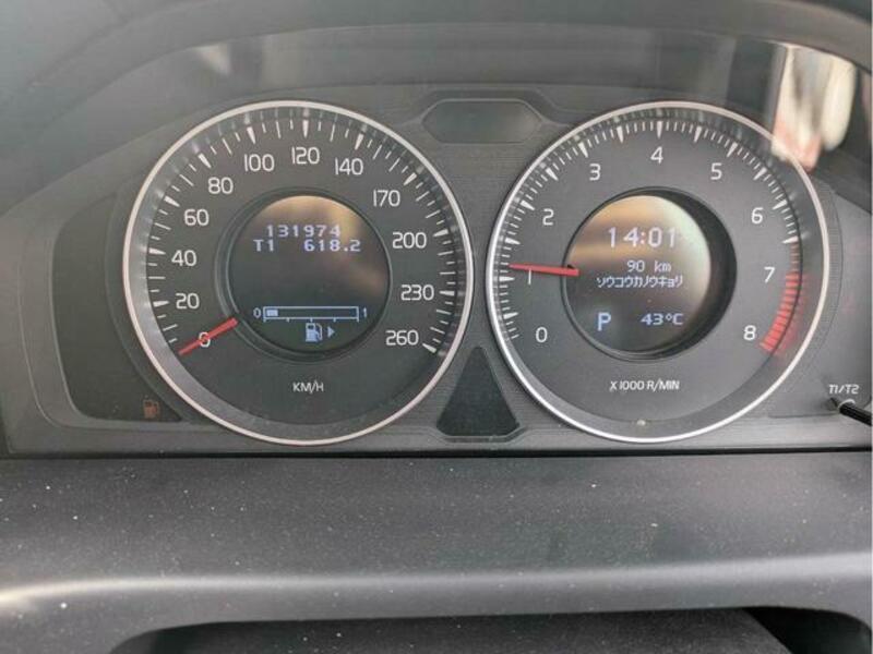 V70