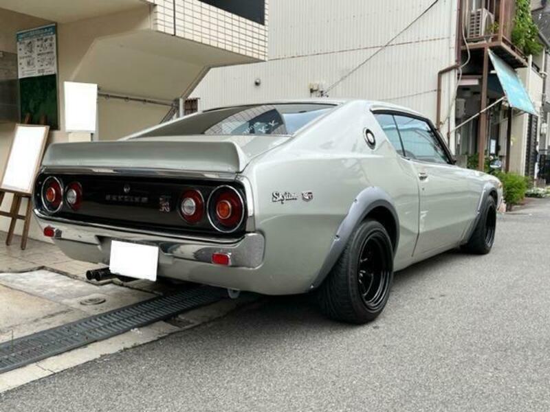 SKYLINE