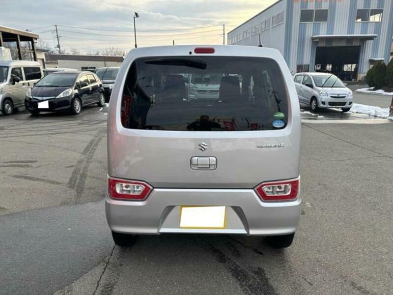 WAGON R
