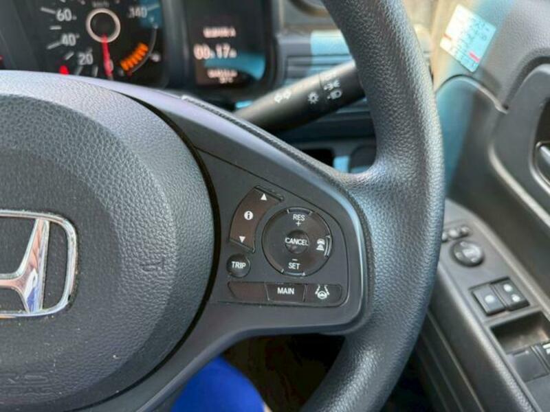 N-VAN