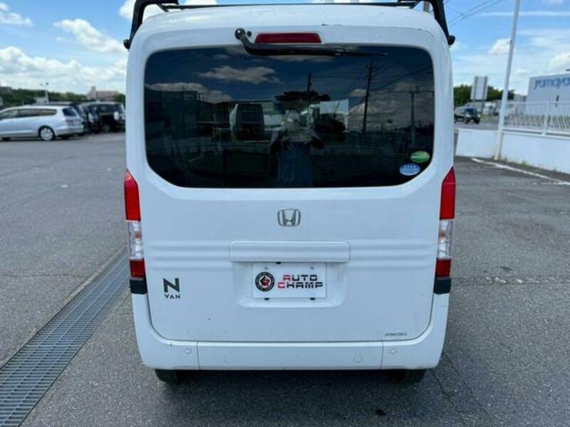 N-VAN