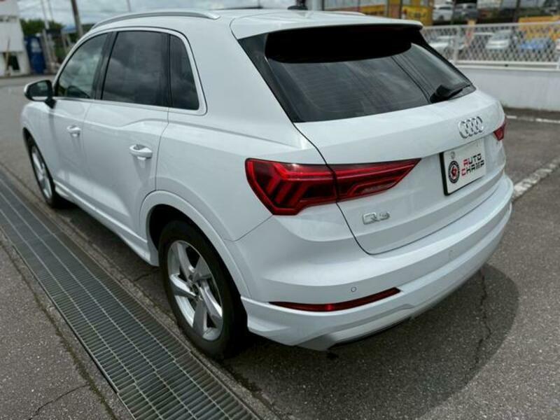Q3