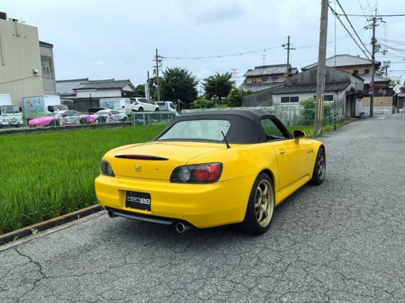 S2000