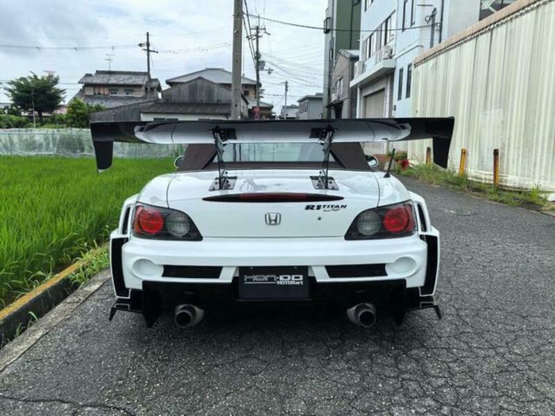 S2000