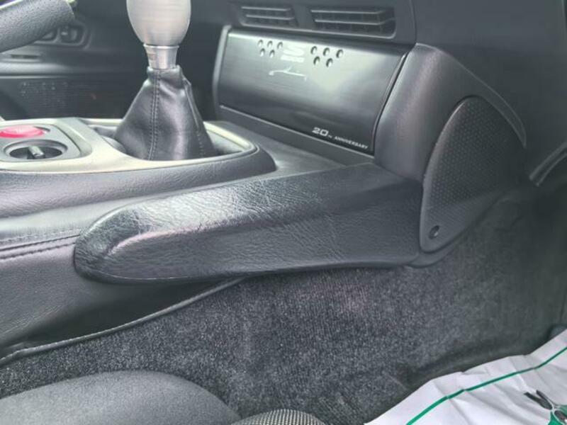 S2000