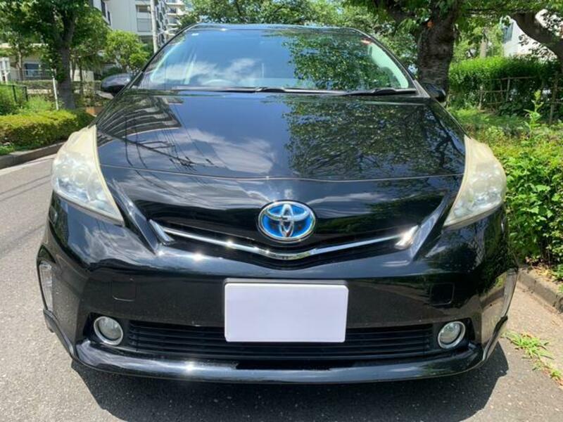 PRIUS ALPHA
