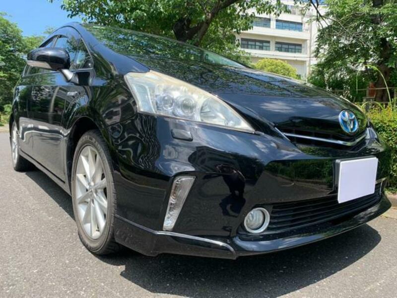 PRIUS ALPHA-0