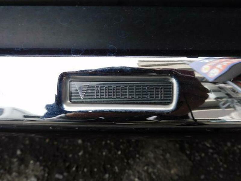 LAND CRUISER