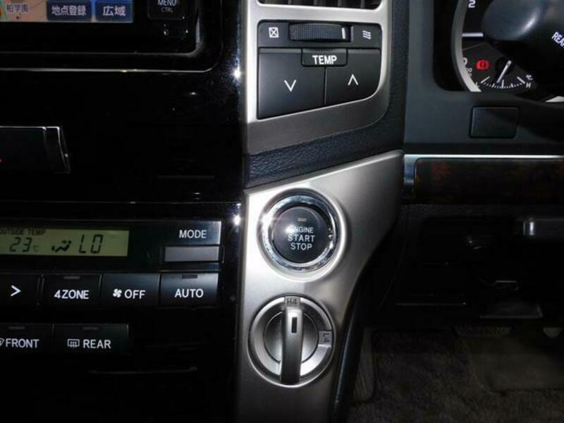 LAND CRUISER