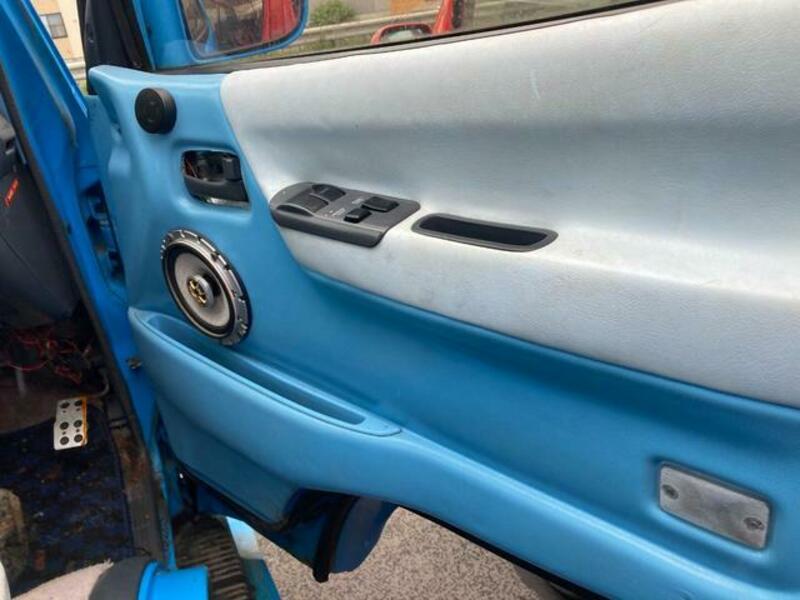 HIACE WAGON