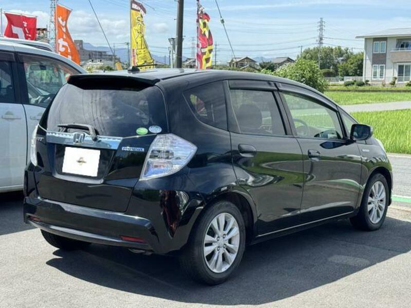 FIT HYBRID