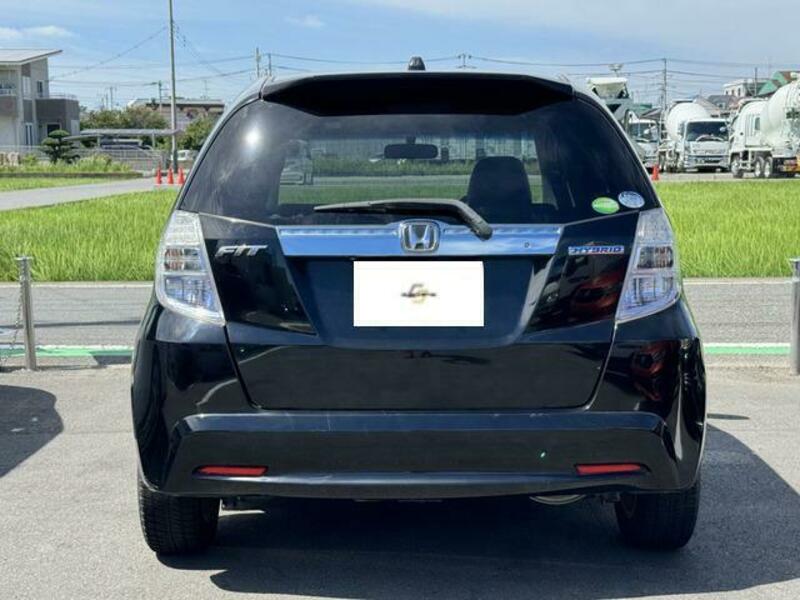 FIT HYBRID