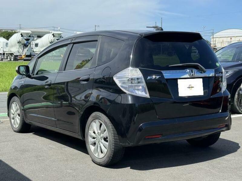 FIT HYBRID