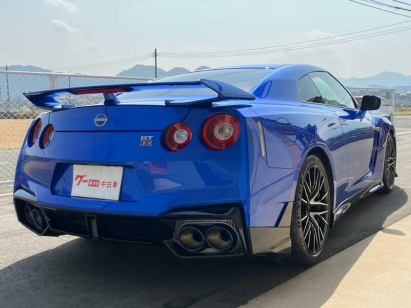 GT-R