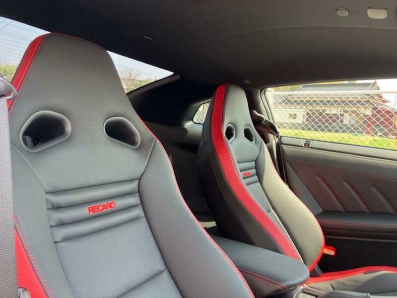 GT-R