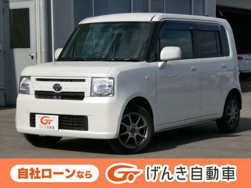 TOYOTA PIXIS SPACE