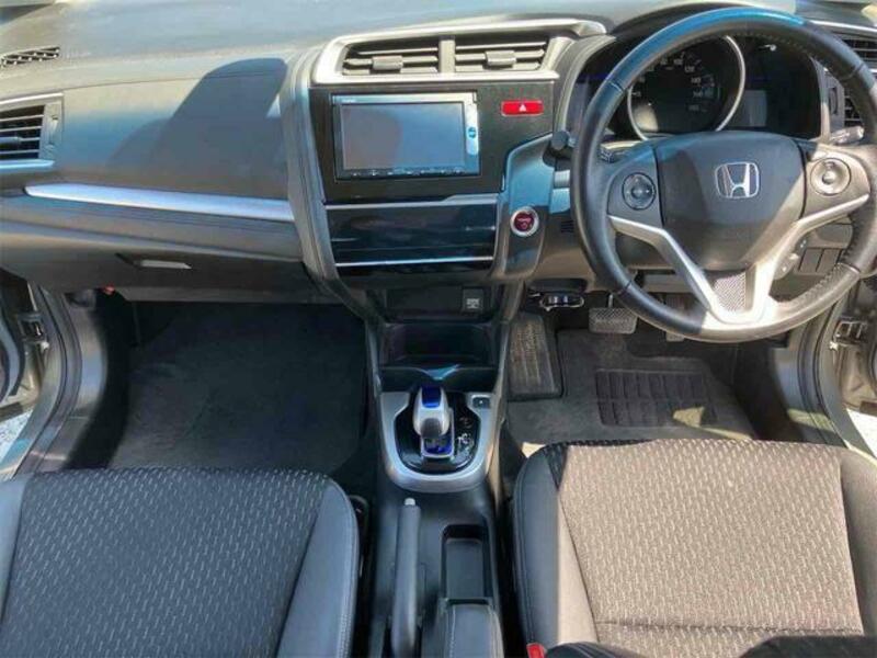 FIT HYBRID