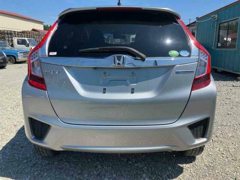 FIT HYBRID