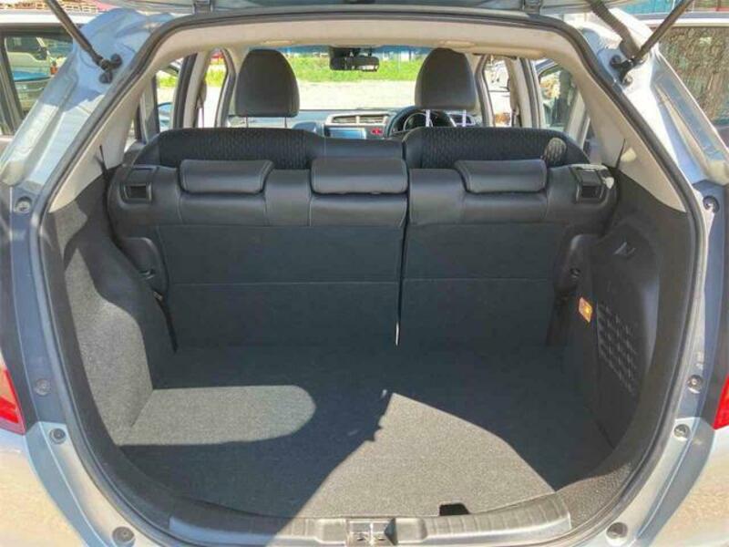 FIT HYBRID