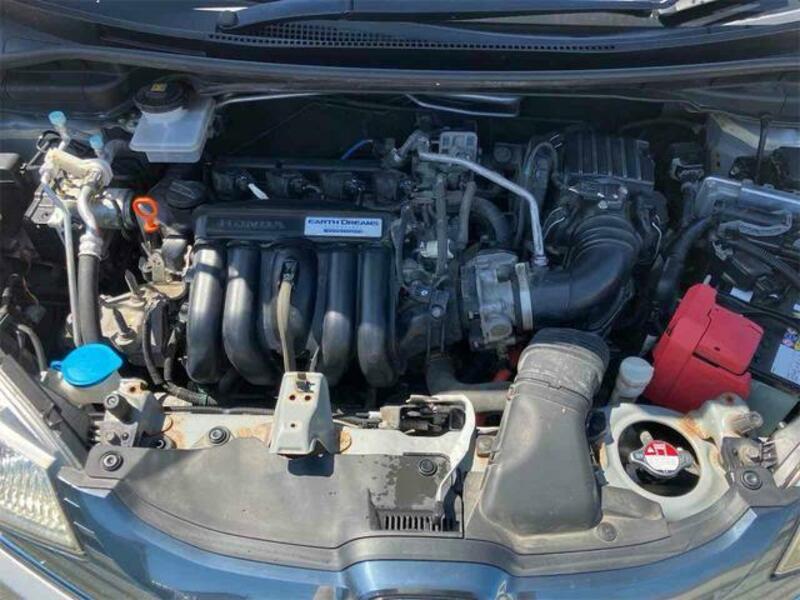 FIT HYBRID
