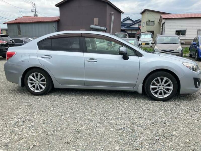IMPREZA G4