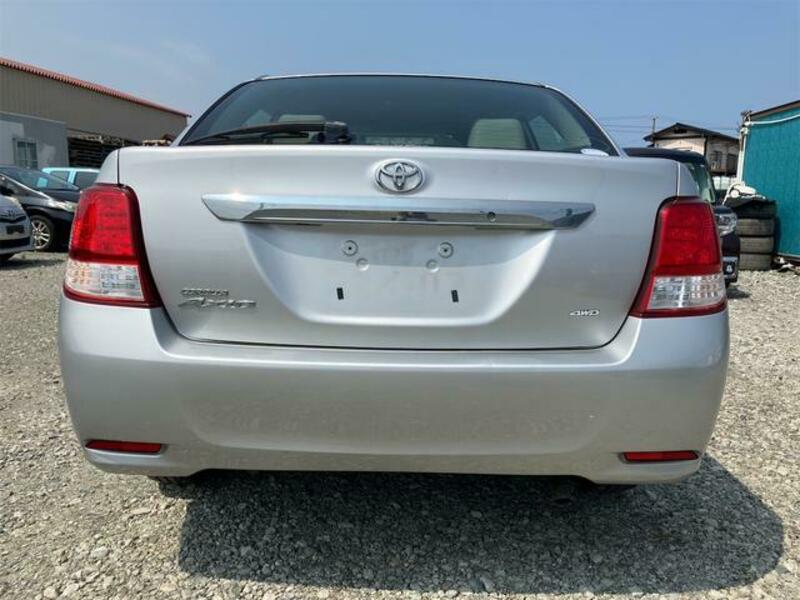 COROLLA AXIO