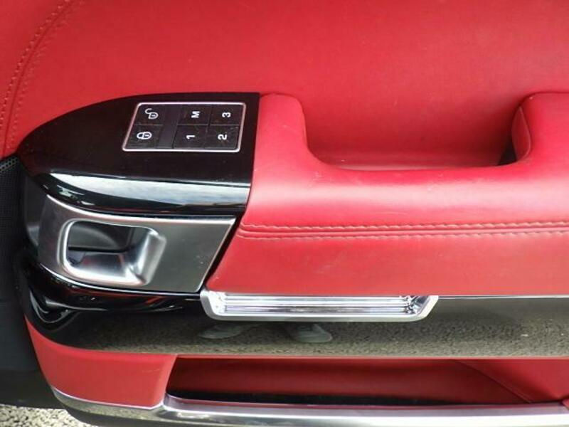 RANGE ROVER