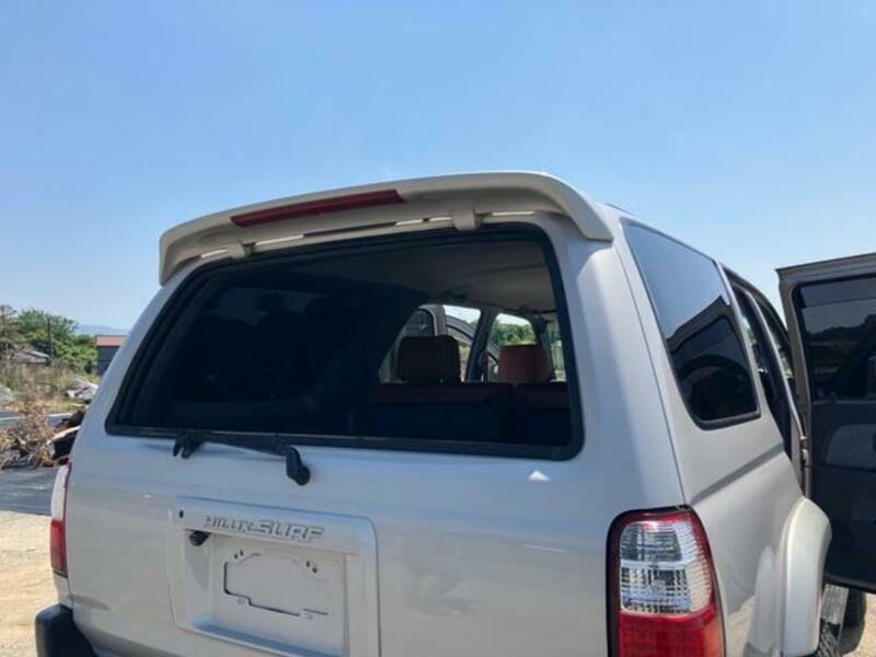 HILUX SURF