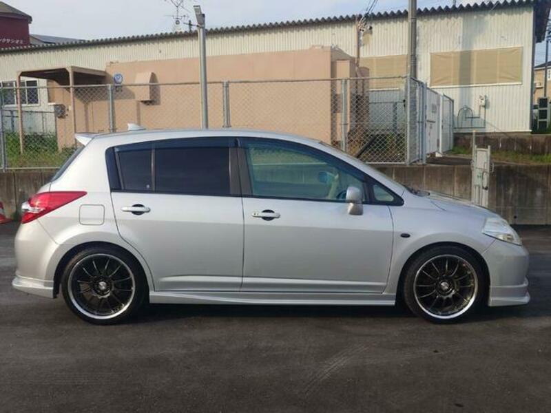 TIIDA