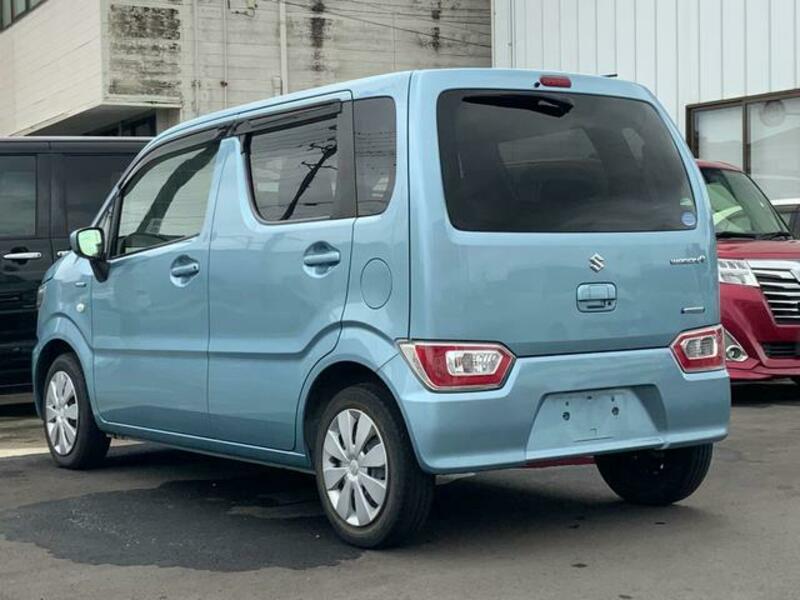 WAGON R